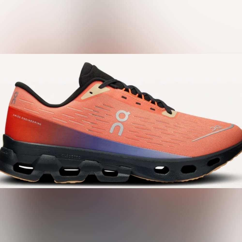 Women's On Running Cloudspark Size 10.5 - image 1